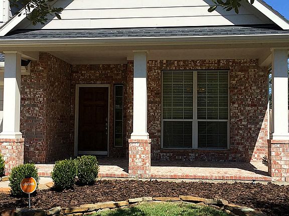 3rd image of 13339 Lake Passage Ln