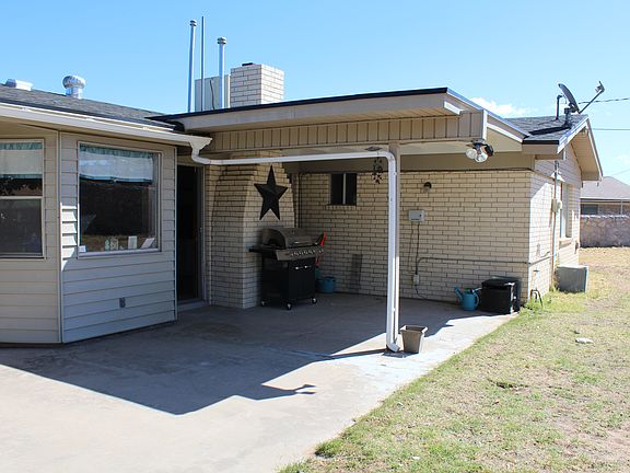 4th image of 3315 Wexford Dr