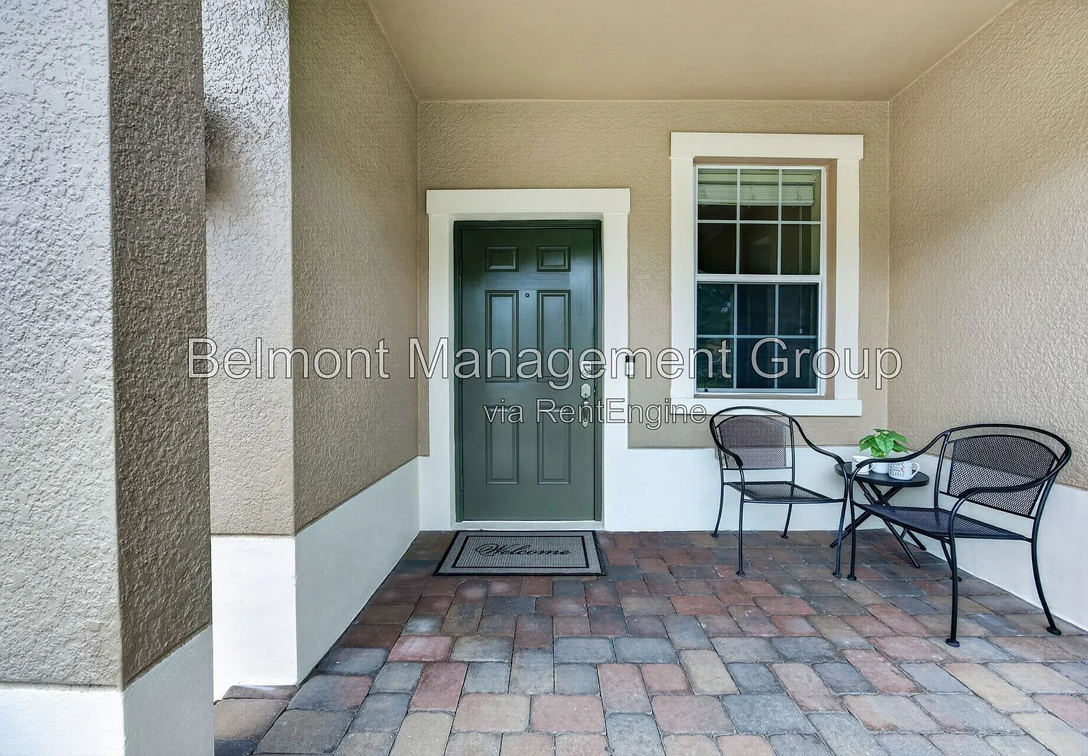 3 bed, 2.5 bath, 1626 sqft, $2,400 — Photo 2
