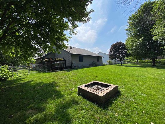 5th image of 406 Trailside Dr