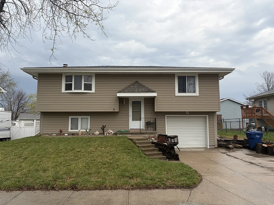 13908 Meadow Ridge Rd