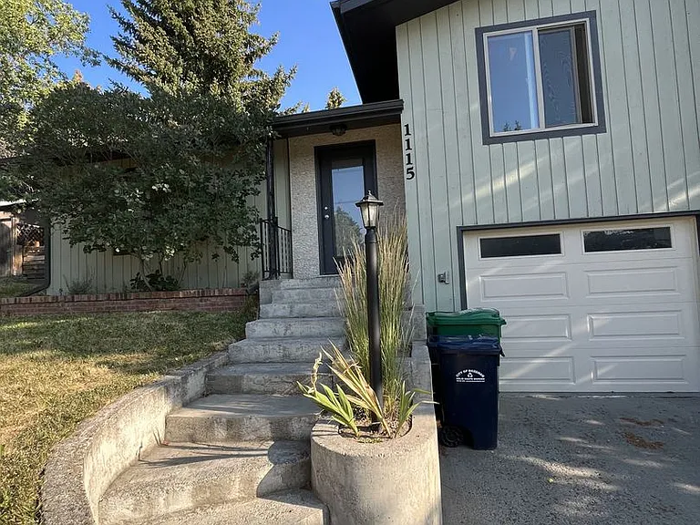 1115 S Cedarview Dr — Photo 8