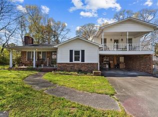 503 Peters St, Calhoun, GA 30701