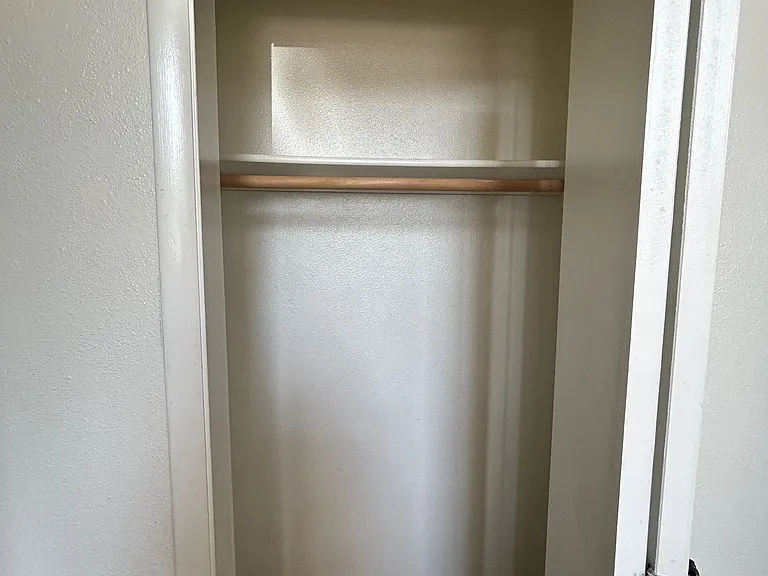 5105 Hawthorne — Photo 37