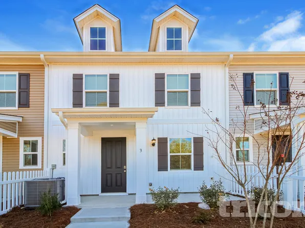 3 Beautyberry St, Simpsonville, SC 29681