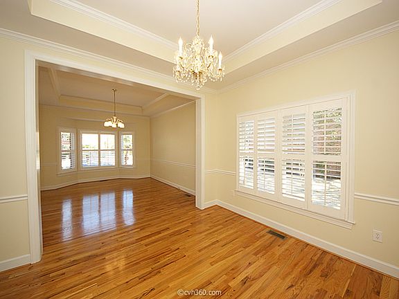 5th image of 1223 Medinah Dr