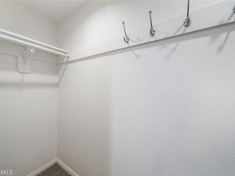 25262 Brigantine Dr — Photo 15