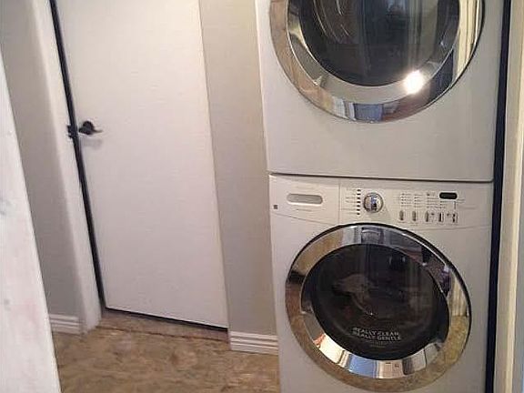 4th image of 1508 Dahlia St #1510