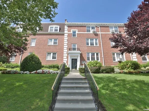 115 Second Street #A2, Garden City, NY 11530