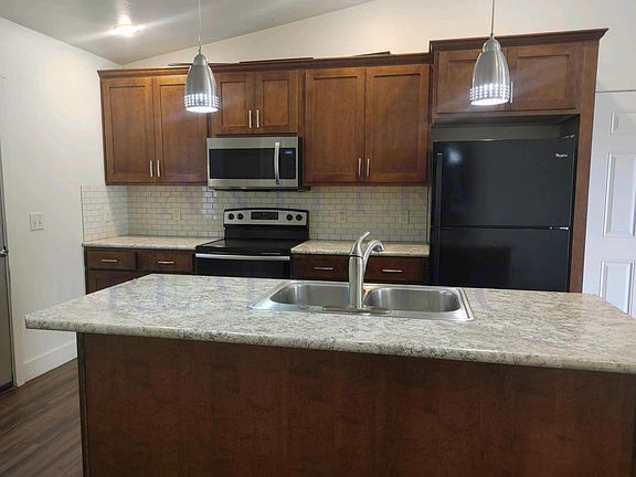 4th image of 2708 Central Ave APT B