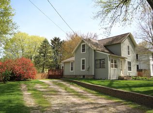 615 Hamilton St, Vicksburg, MI 49097