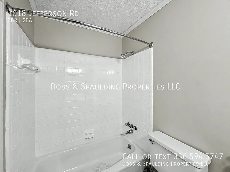 1018 Jefferson Rd — Photo 15