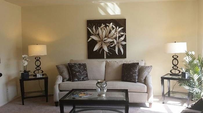 1st image of 1473 Wisteria Dr