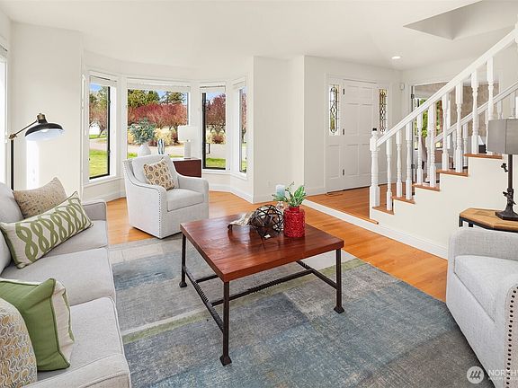 4th image of 31925 SE 40th Street