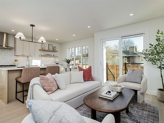 2nd image of 3513 Henderson Rd #2