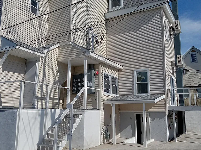 112 N California Ave #7 — Photo 23