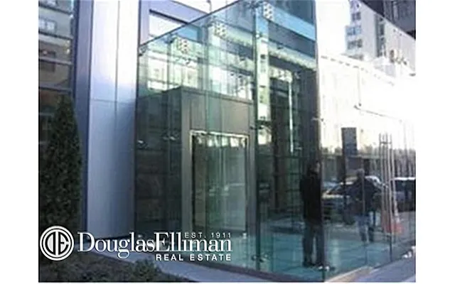 Sold by Douglas Elliman | media 29