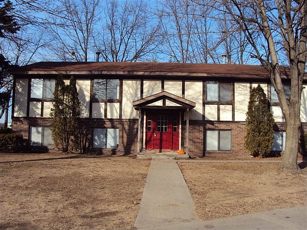 1333 Vineland Ct SE