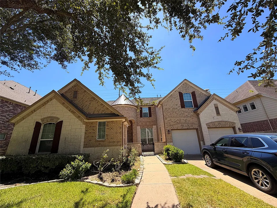 4139 Scenic Valley Ln