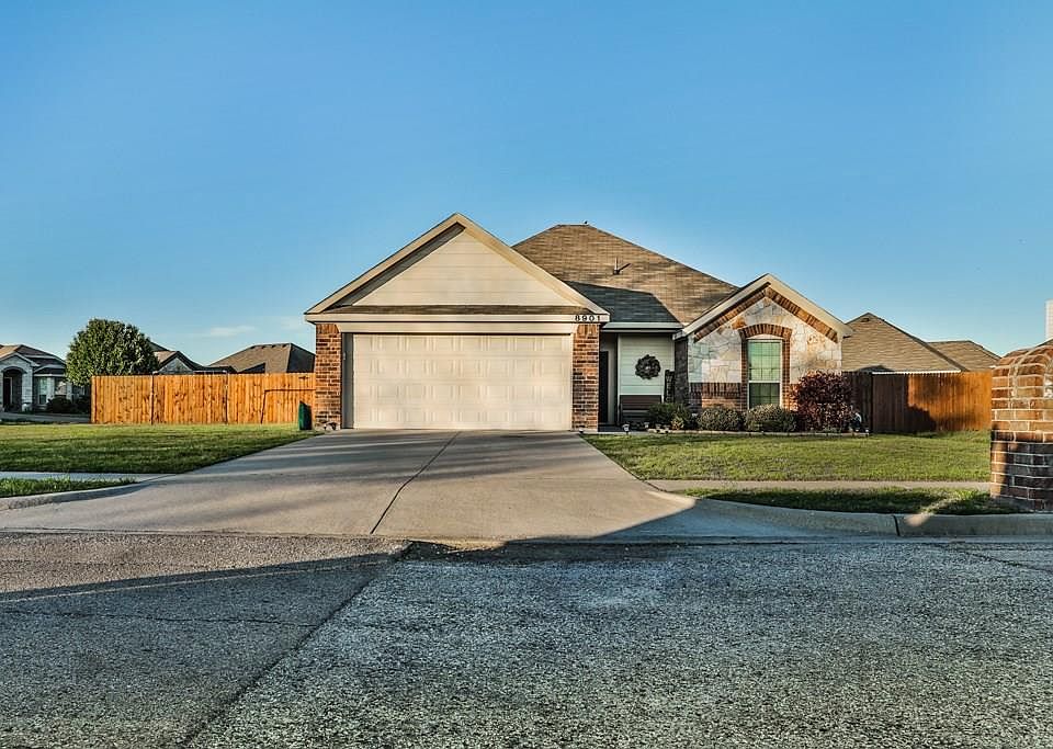 1st image of 8901 Kiowa Dr