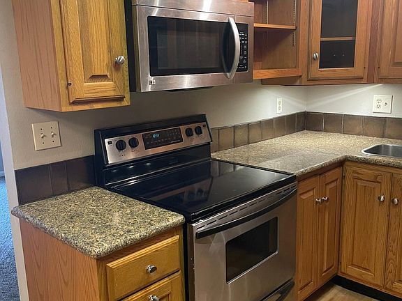 4th image of 2022 28th Ave #108