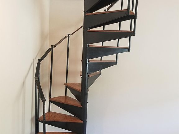5th image of 4674 Cary Ln