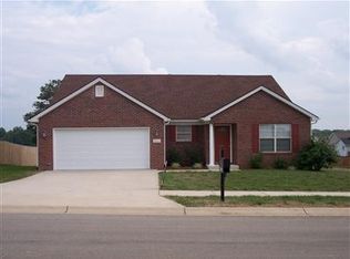 2077 Osprey Cv, Shelbyville, KY 40065