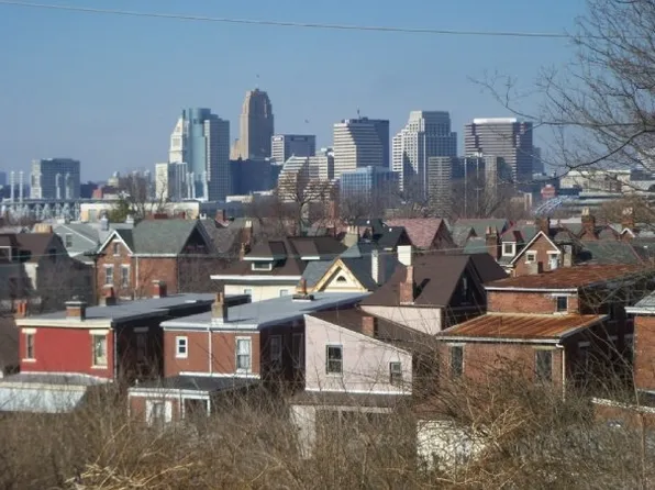 740 E 10th St APT 2, Newport, KY 41071