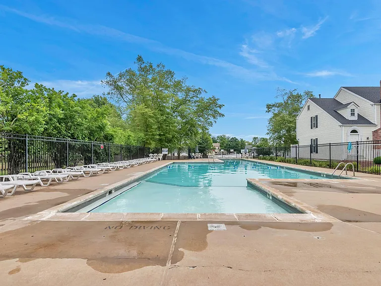 176 Pheasant Point Blvd — Photo 32
