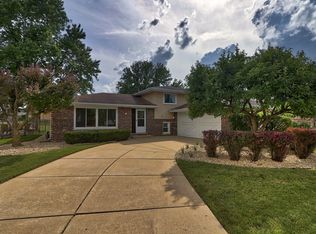 8817 Biloba St, Orland Park, IL 60462
