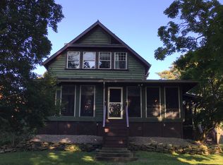 111 Riverside Ln, Marietta, OH 45750