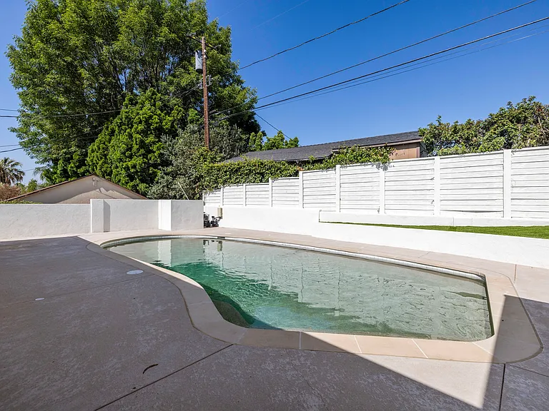 9355 Ruffner Ave — Photo 43