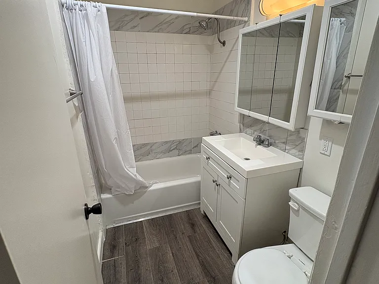 2506 Grant Ave #4 — Photo 13