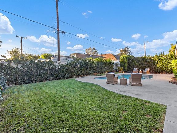 5th image of 2249 S Della Ln