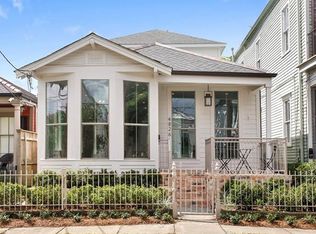 4826 Chestnut St, New Orleans, LA 70115