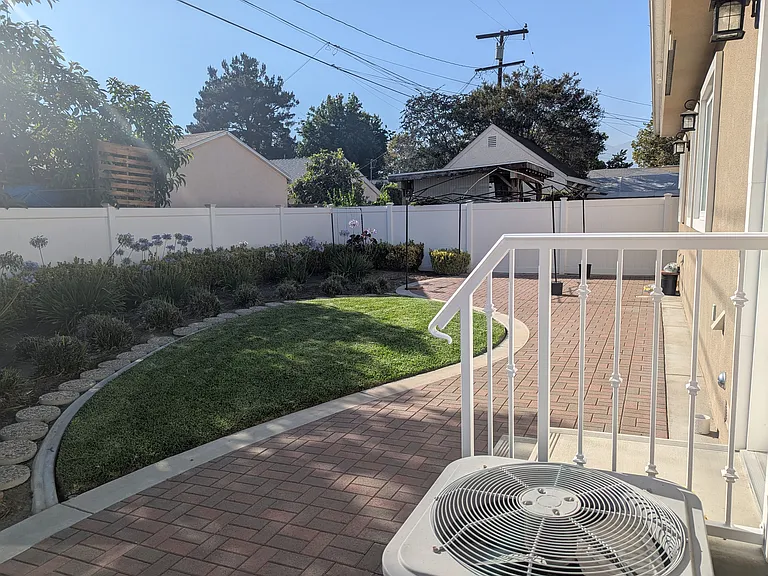 5741 Alessandro Ave — Photo 24