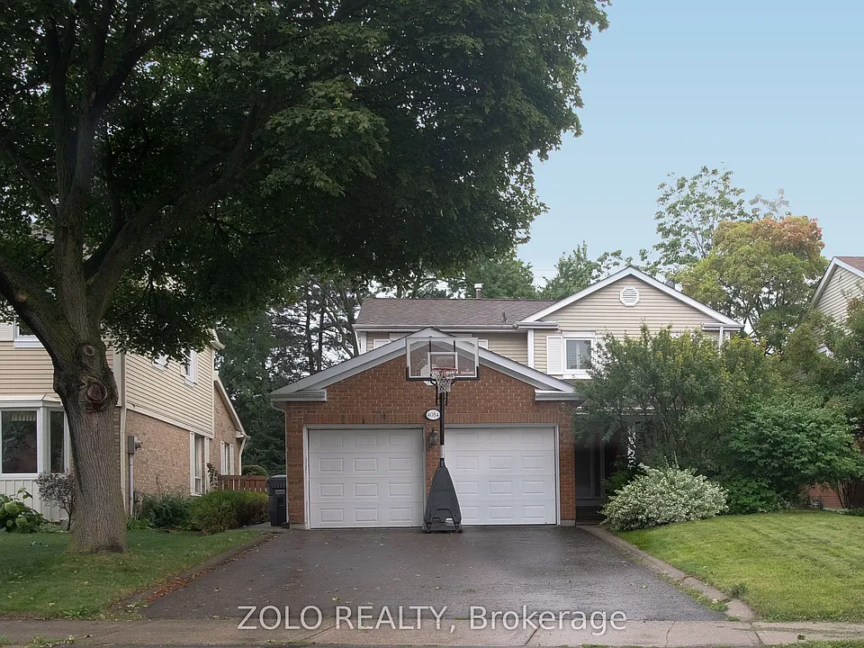 4084 Rolling Valley Dr