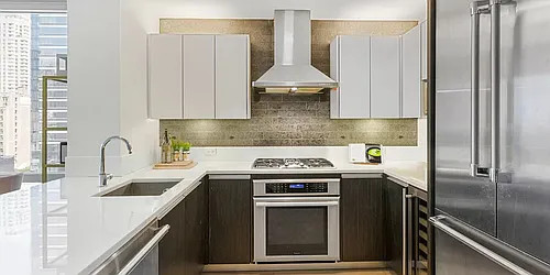 247 West 46th Street, #1001