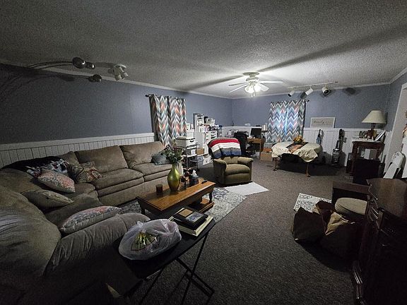 3rd image of 309 Vine St