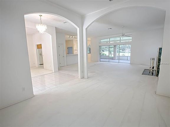 4th image of 10518 Eagles Bluff Ct