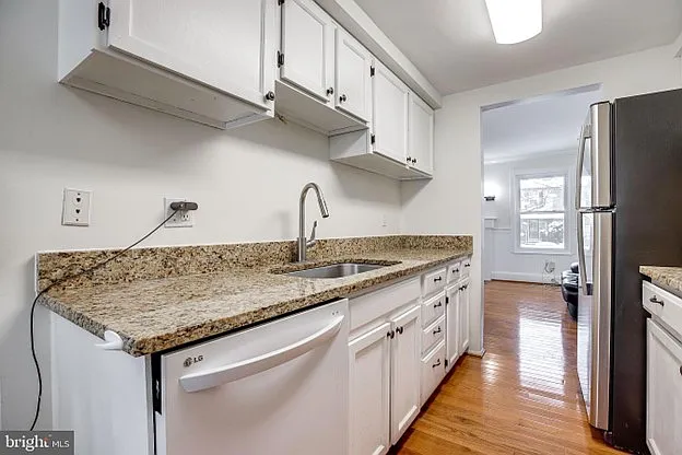 3205 Silverstone Ct — Photo 9