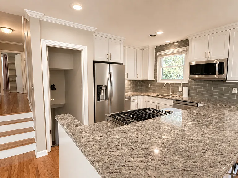 403 Blackman Rd — Photo 4
