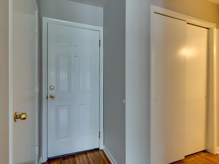 2020 Beech Ave #C19 — Photo 15