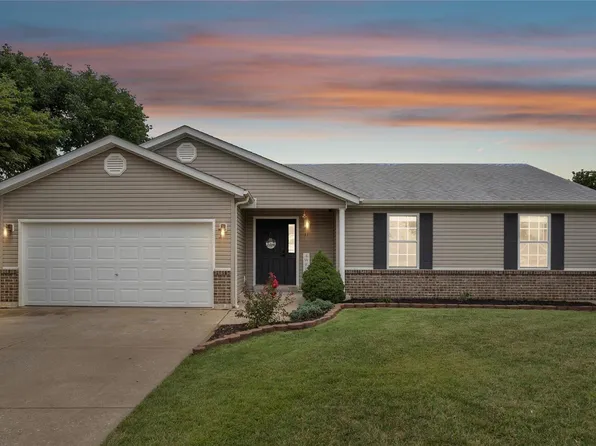 51 Hyde Dr, Troy, MO 63379