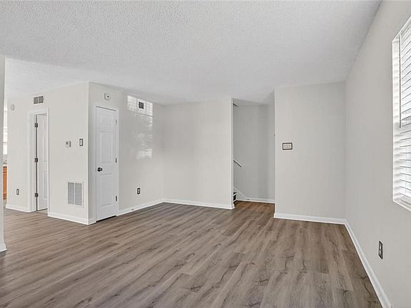 4th image of 2225 Neyrey Dr