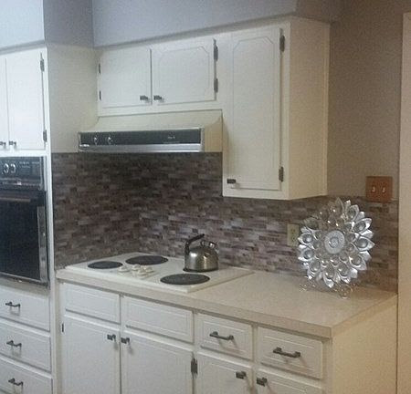 5th image of 121 Crestwood Dr
