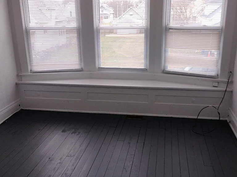 1122 Pinewood Ave — Photo 12