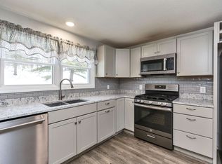 20 Gates Rd APT 11, Marlborough, NH 03455
