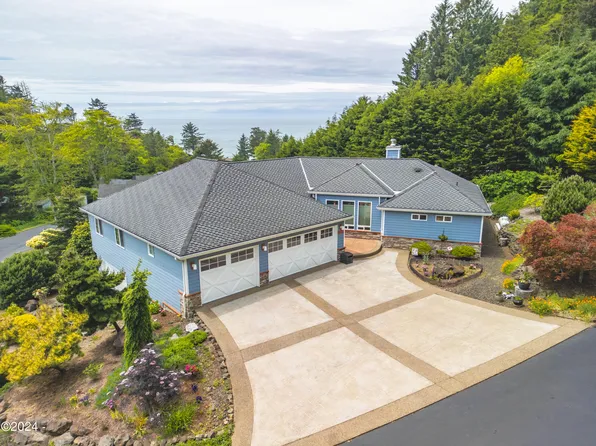 103 Sea Crest Ct, Otter Rock, OR 97369