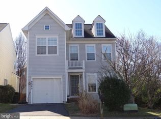 9302 Hedgeford St, Manassas Park, VA 20111
